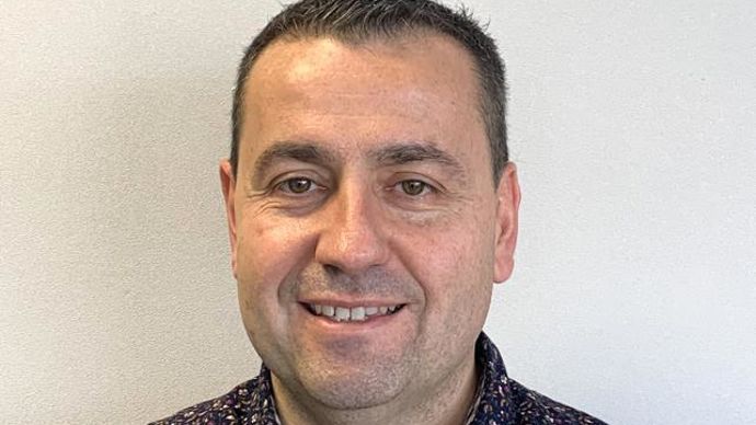 Pour Johann Menier, DRH de Terres du Sud, il est important que les salariés bientôt retraités transmettent leur savoir-faire avant leur départ. © TERRES DU SUD